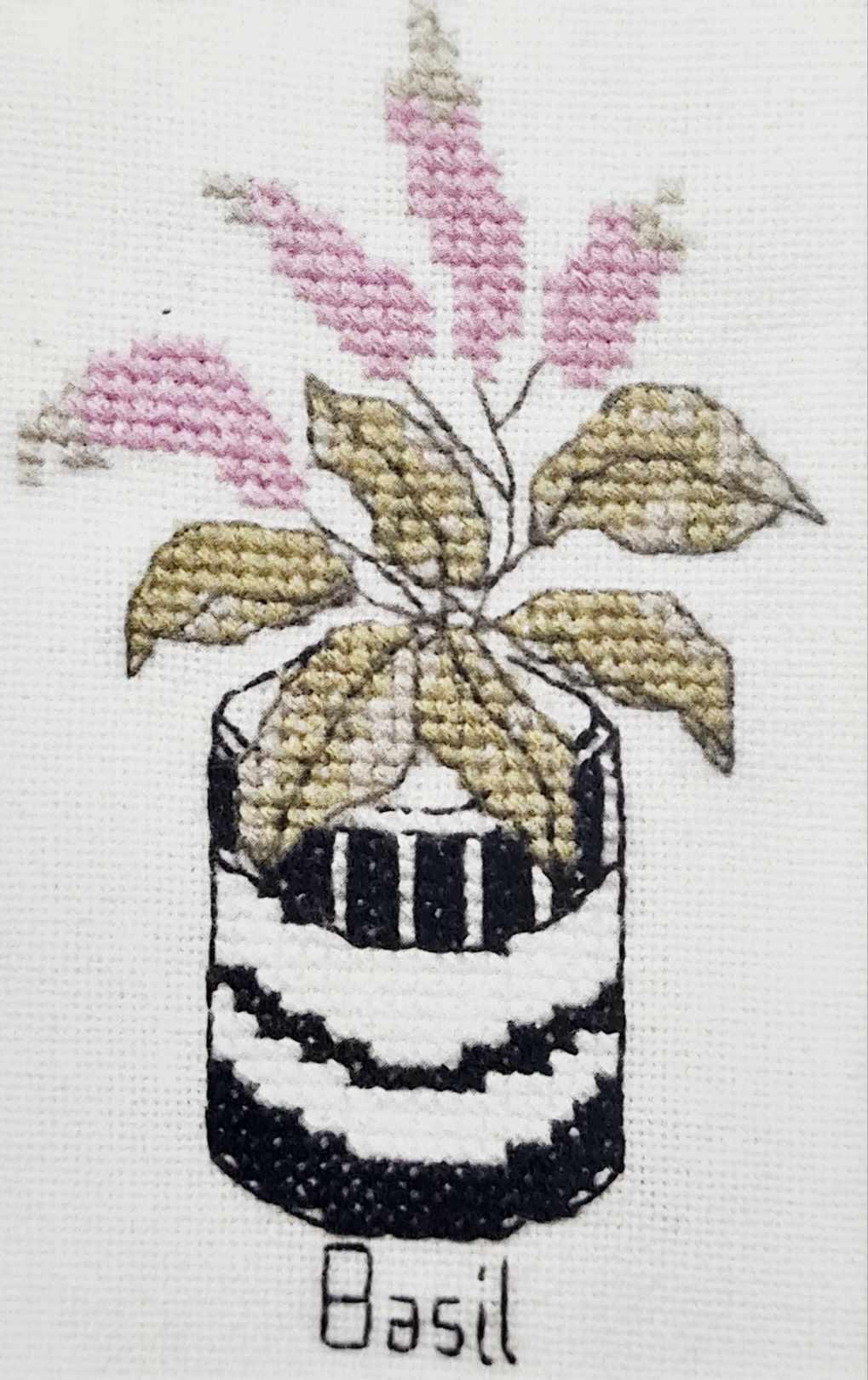 Basil Cross Stitch Kit - Diamond Art Dezigns