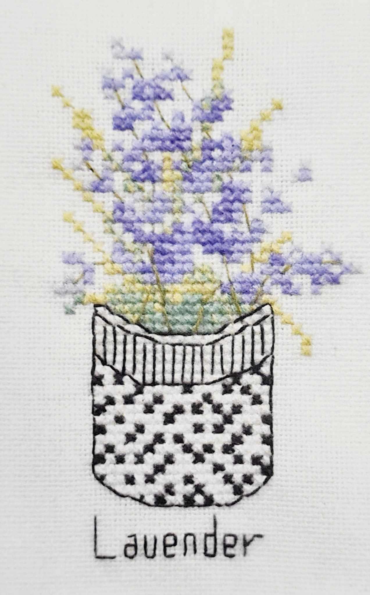 Lavender Cross Stitch Kit - Diamond Art Dezigns