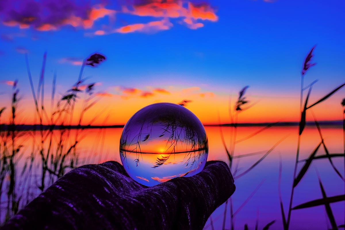 Sunset Glass Ball - Diamond Art Dezigns
